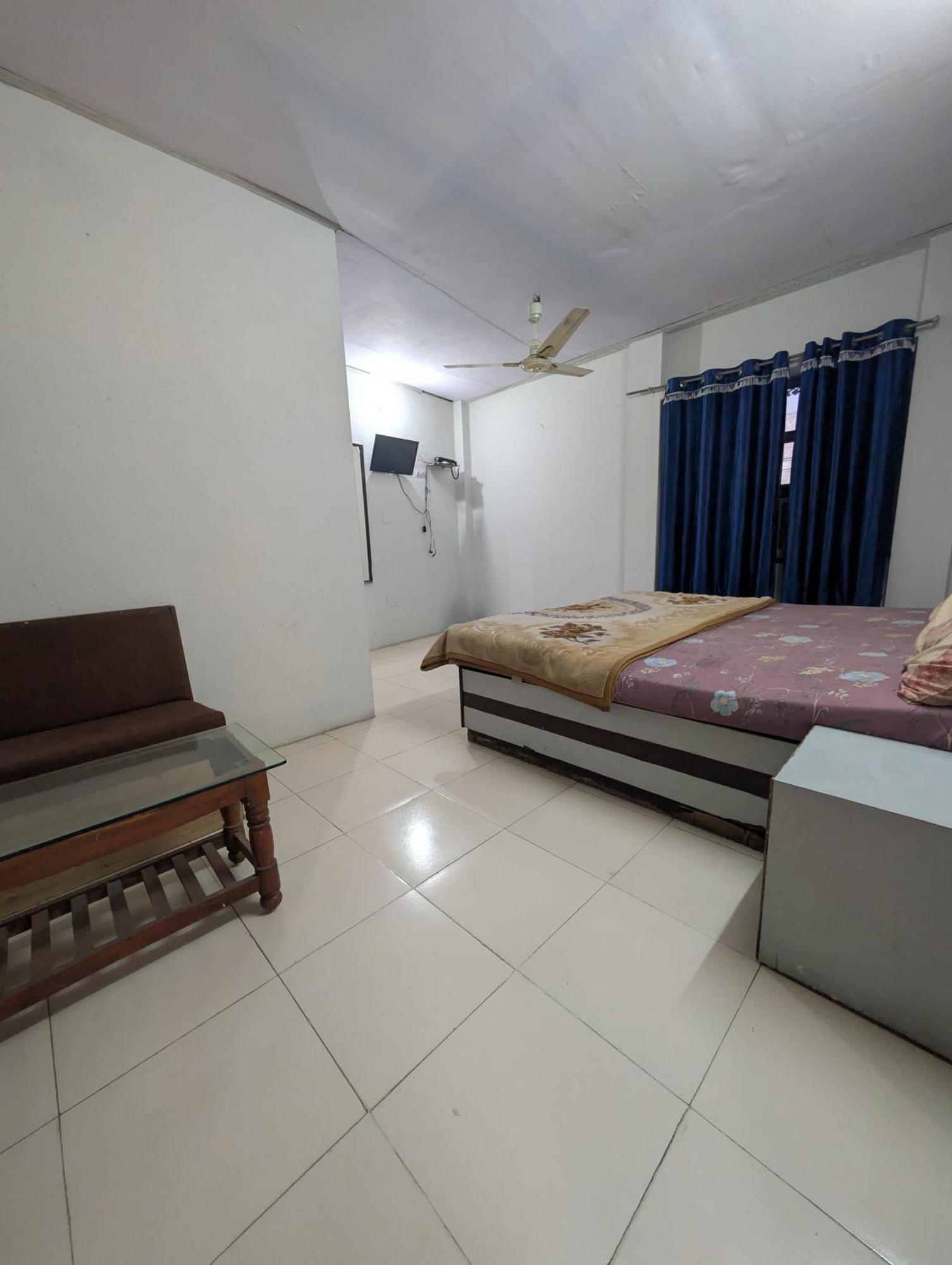 Stephels Hotel *